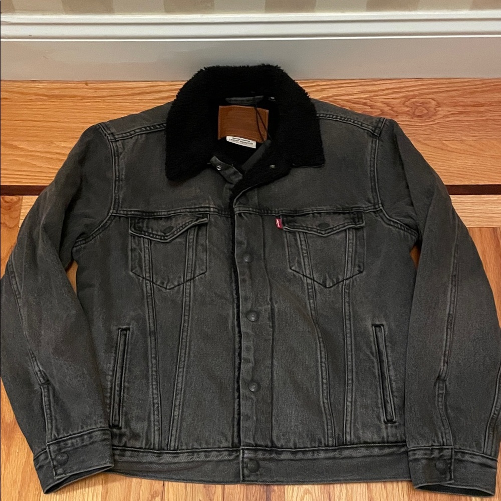 Levi's Men's Charcoal Sherpa-Lined Jacket